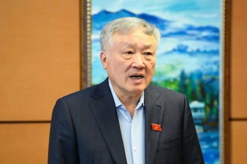 Các trường đại học nếu không đủ chuẩn sẽ tự sáp nhập, tự giải thể