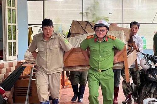 Các tỉnh miền Trung - Tây Nguyên tiếp tục ứng phó, khắc phục hậu quả mưa lũ