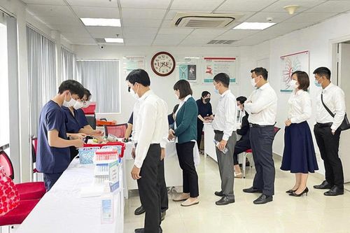 Nâng tầm phúc lợi, gắn kết nhân sự: Giải pháp Bảo hiểm sức khỏe doanh nghiệp SME từ MIC