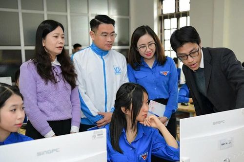 Nhiều điểm sáng nổi bật trong giáo dục lý tưởng của tuổi trẻ Ninh Bình