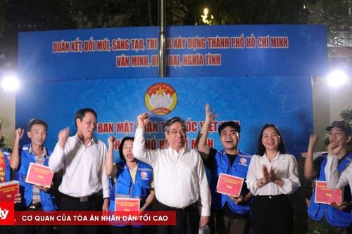 TP.HCM hỗ trợ 10 tỷ đồng và 500 tấn hàng cho Đắk Lắk