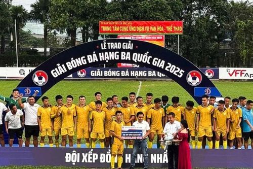 Gia Định thăng hạng hai lần trong một năm, chốt vé hạng Nhì