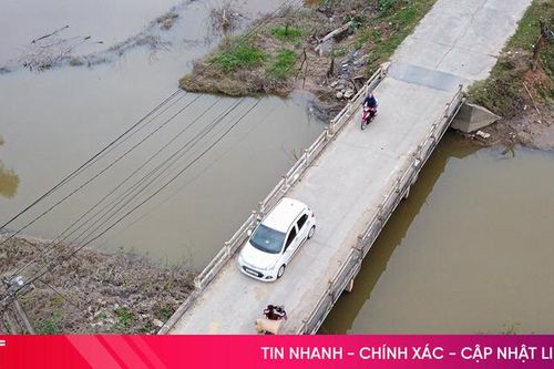Nơm nớp khi qua cầu gần 50 năm tuổi