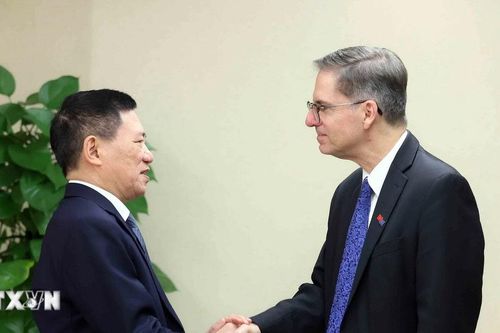 Phó Thủ tướng Hồ Đức Phớc tiếp Phó Chủ tịch Ngân hàng Thế giới