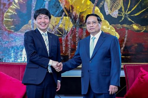 Thủ tướng Phạm Minh Chính tiếp Thống đốc tỉnh Gunma, Nhật Bản