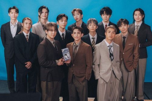 MAMA 2025 tại Hong Kong gây tranh cãi lớn, nhóm nhạc 'không thuộc K-Pop' bị phản đối