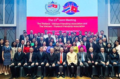 Cầu nối hữu nghị, hợp tác và phát triển