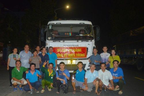 Sở Y tế An Giang hỗ trợ 10.000 túi thuốc và 100 tấn hàng hóa thiết yếu cho đồng bào bị bão lũ