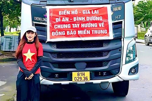 Nữ tài xế 25 tuổi ở Gia Lai lái xe tải 34 tấn chở hàng cứu trợ miền Trung