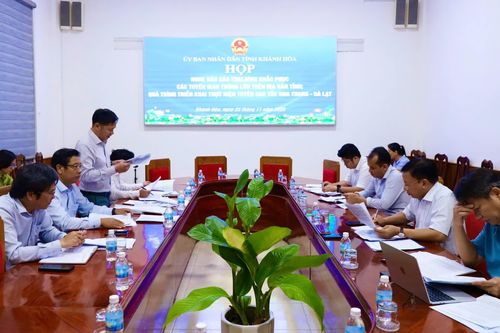 Khẩn trương hoàn thiện báo cáo gửi Thủ tướng Chính phủ xem xét, quyết định đầu tư tuyến cao tốc Nha Trang - Đà Lạt