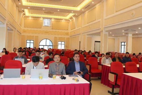 Khai mạc lớp 'Bồi dưỡng nâng cao năng lực cho cán bộ thông tin và truyền thông'
