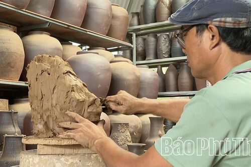 Hương Canh - hơi thở của đất