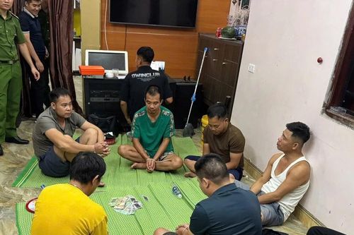 Tăng cường cảnh báo về tội phạm đánh bạc