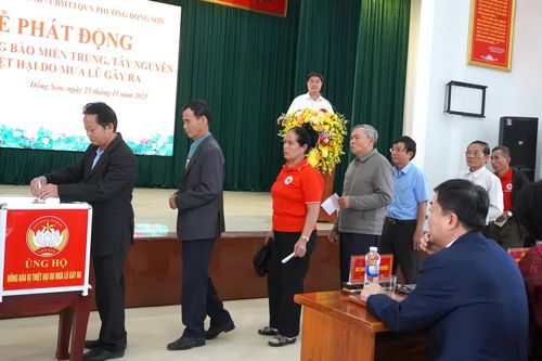 Phường Đồng Sơn: Phát động ủng hộ đồng bào vùng lũ miền Trung-Tây Nguyên