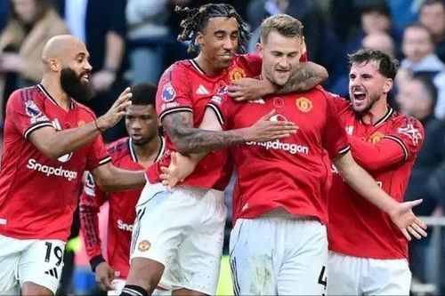 Man United trước cơ hội vào top 4 Premier League