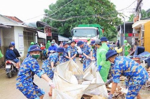 Những người lính Hải quân ghi dấu son trong lòng dân vùng lũ