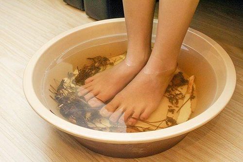 Ngâm chân mỗi ngày, thói quen giúp phòng ngừa nhiều bệnh