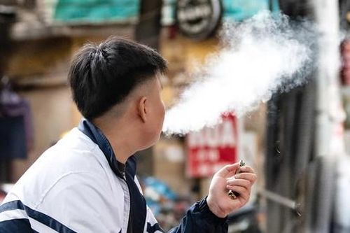 WHO khuyến nghị Quốc hội Việt Nam cấm toàn diện, không có ngoại lệ đối với thuốc lá điện tử