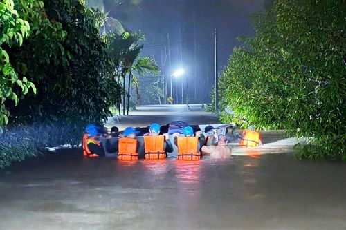 Miền Nam Thái Lan ngập trong biển nước