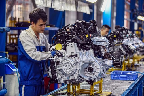 Doanh nghiệp Việt Nam thích nghi với biến động thương mại toàn cầu