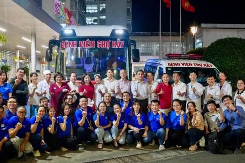 Ngành y tế Thành phố Hồ Chí Minh hướng về đồng bào vùng lũ