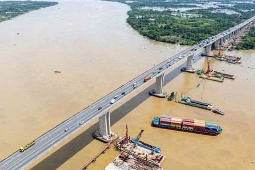 Nguy cơ 'vỡ tiến độ' vì chậm bàn giao mặt bằng