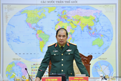 Thượng tướng Phùng Sĩ Tấn chủ trì hội nghị bình xét khen thưởng Bộ Tổng Tham mưu năm 2025