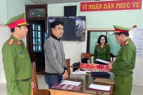 Tin bạn 'bay' luôn sổ đỏ