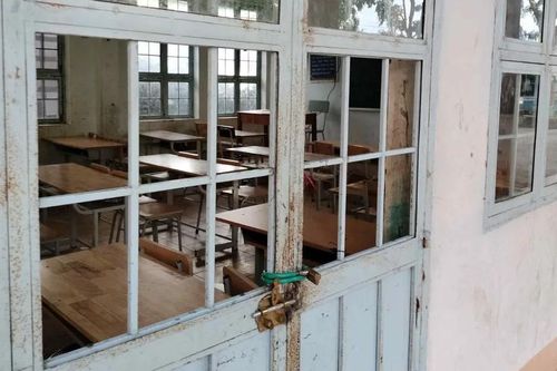 Quảng Ngãi: Đề nghị sửa chữa 5 cầu treo, 2 trường học xuống cấp nghiêm trọng