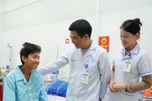 Cứu sống nam sinh 17 tuổi bị đa chấn thương nghiêm trọng