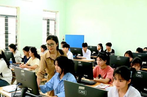 Giảm nghèo bền vững từ đào tạo nguồn nhân lực chất lượng cao