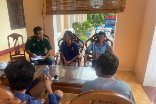 Cứu hộ kịp thời 4 thuyền viên trong vụ chìm tàu trên vùng biển Thổ Châu