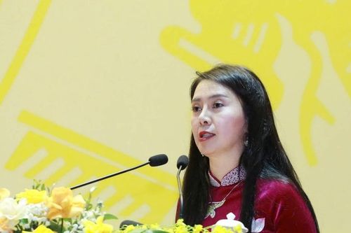 Bà Đoàn Thu Hà làm Chủ tịch Ủy ban MTTQ Việt Nam tỉnh Lạng Sơn