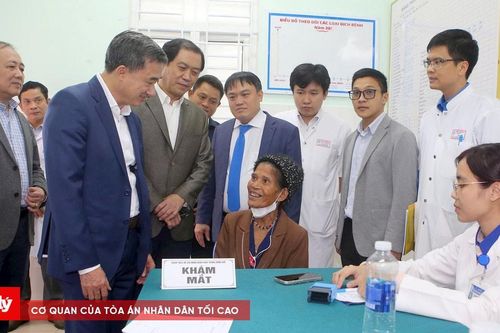 1.000 người dân vùng lũ Hưng Lộc được chăm sóc sức khỏe miễn phí