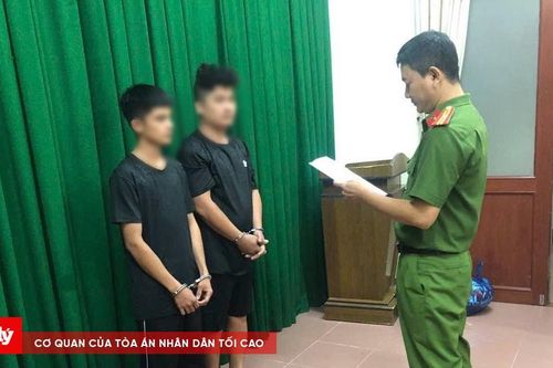 Khởi tố 2 đối tượng trong vụ án mạng tại quán karaoke