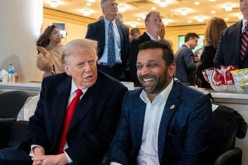 Nhà Trắng bác tin Tổng thống Trump cân nhắc sa thải Giám đốc FBI