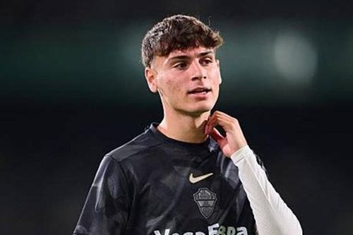 Arsenal theo dõi Mendoza, MU muốn giữ Maguire sáng 26/11
