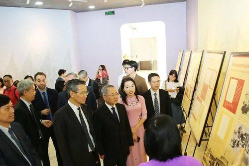 Giới thiệu 112 tài liệu lưu trữ về hợp tác hữu nghị Việt Nam-Trung Quốc