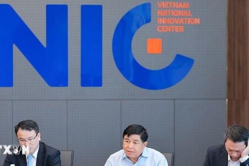 Khẳng định chiến lược công nghệ quốc gia dựa trên tri thức Việt Nam toàn cầu