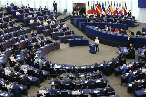 EU thông qua chương trình quốc phòng 1,7 tỷ USD