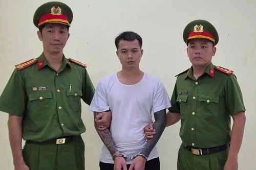 Từ 'câu view' đến vòng lao lý: Cái giá của sự lệch chuẩn trên mạng xã hội