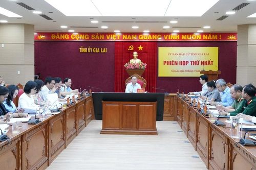 Ủy ban bầu cử tỉnh Gia Lai tổ chức phiên họp thứ nhất