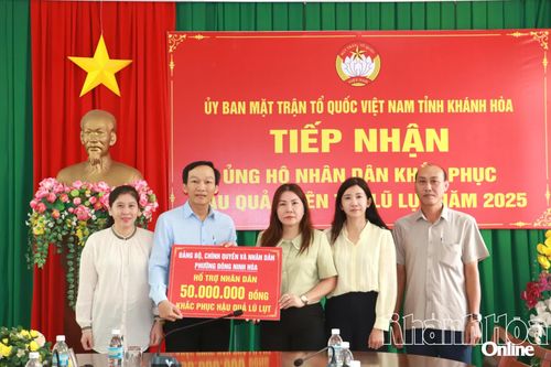 Ủy ban MTTQ Việt Nam tỉnh tiếp nhận 580 triệu đồng ủng hộ Nhân dân khắc phục hậu quả do mưa lũ