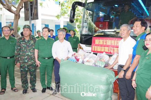 TP. Hồ Chí Minh đã hỗ trợ Khánh Hòa hơn 1.844 tấn hàng hóa các loại