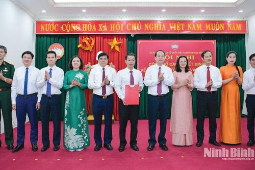 Phát huy vai trò của Mặt trận Tổ quốc trong xây dựng khối đại đoàn kết, tạo nền tảng đưa Ninh Bình trở thành thành phố trực thuộc Trung ương với đặc trưng đô thị di sản