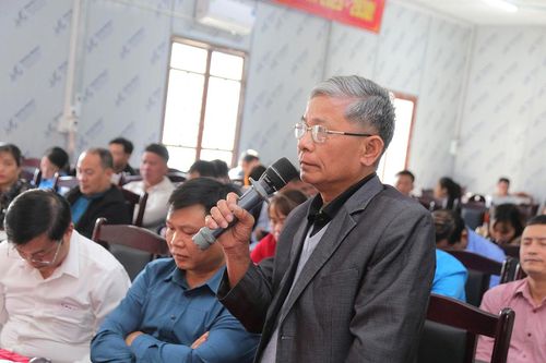 Tổ đại biểu số 17 HĐND tỉnh tiếp xúc cử tri xã Nấm Dẩn và Quảng Nguyên