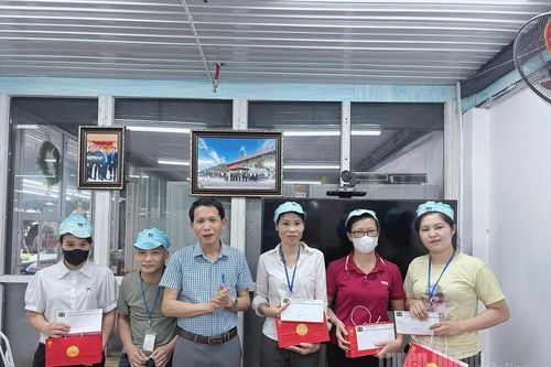 Mở cánh cửa việc làm cho người khuyết tật