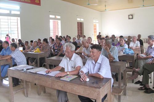 Đảng viên phải gương mẫu từ cơ sở