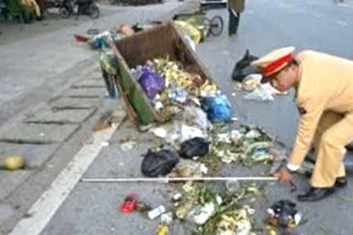 Hải Phòng: Nữ lao công tử vong thương tâm do va chạm xe tải khi đang làm việc