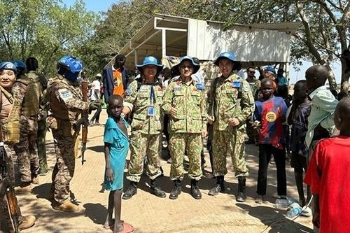 Quân y Việt Nam cứu sống dân địa phương tại Nam Sudan
